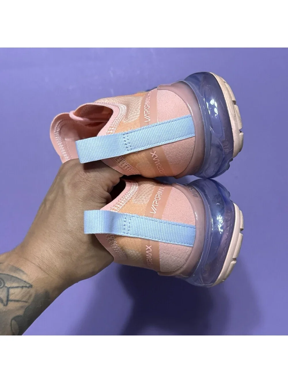 Nike Air VaporMax 2019 Running Shoes Bleached Coral AR6632-603 Women’s Size 9.5
